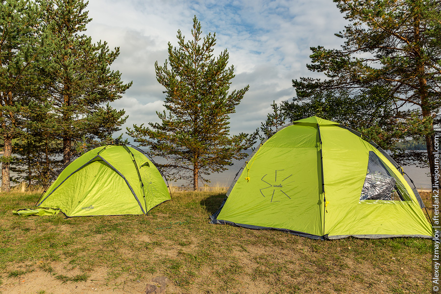 Выходные на Онежском озере с палатками NORFIN Zander 4 и NORFIN Tench 3